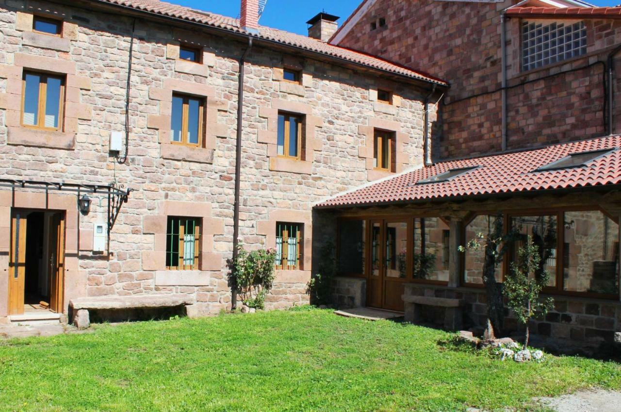 El Rincon De Golobar En Branosera Exterior foto