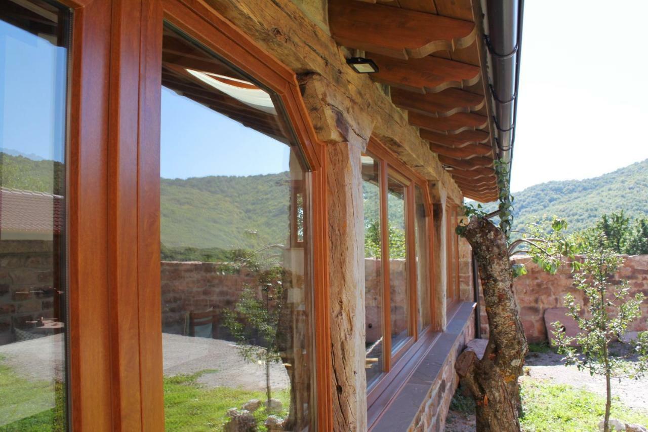 El Rincon De Golobar En Branosera Exterior foto